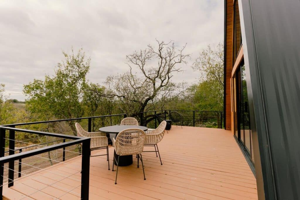 The Pedernales A-Frame Villa Фредериксбург Екстериор снимка