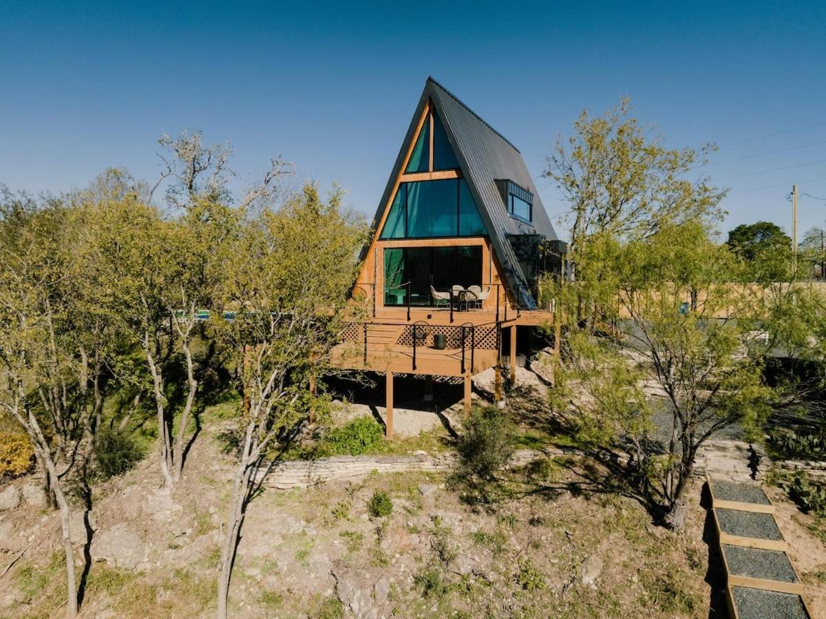 The Pedernales A-Frame Villa Фредериксбург Екстериор снимка